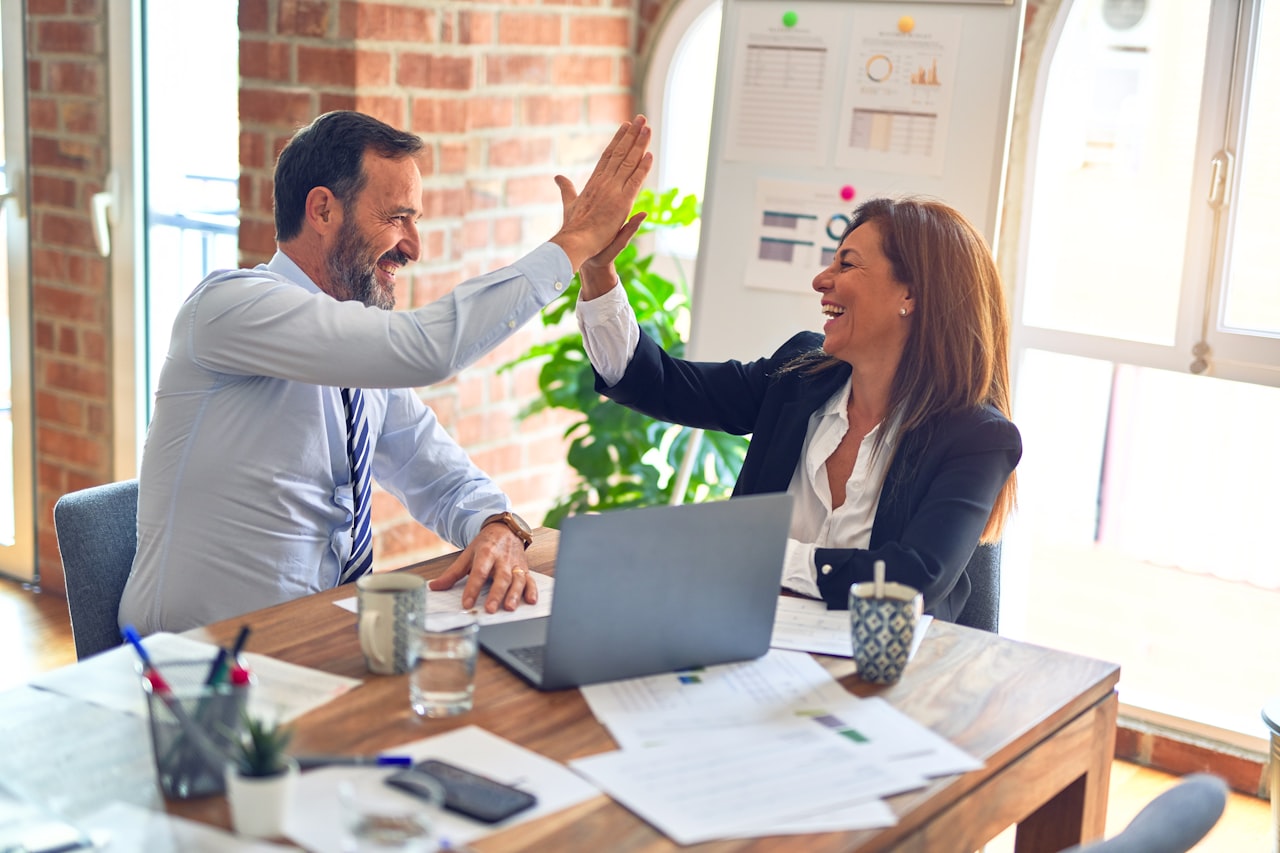 Freelance porté vs prestataire ESN : quel coût réel pour l'entreprise en 2026 ?