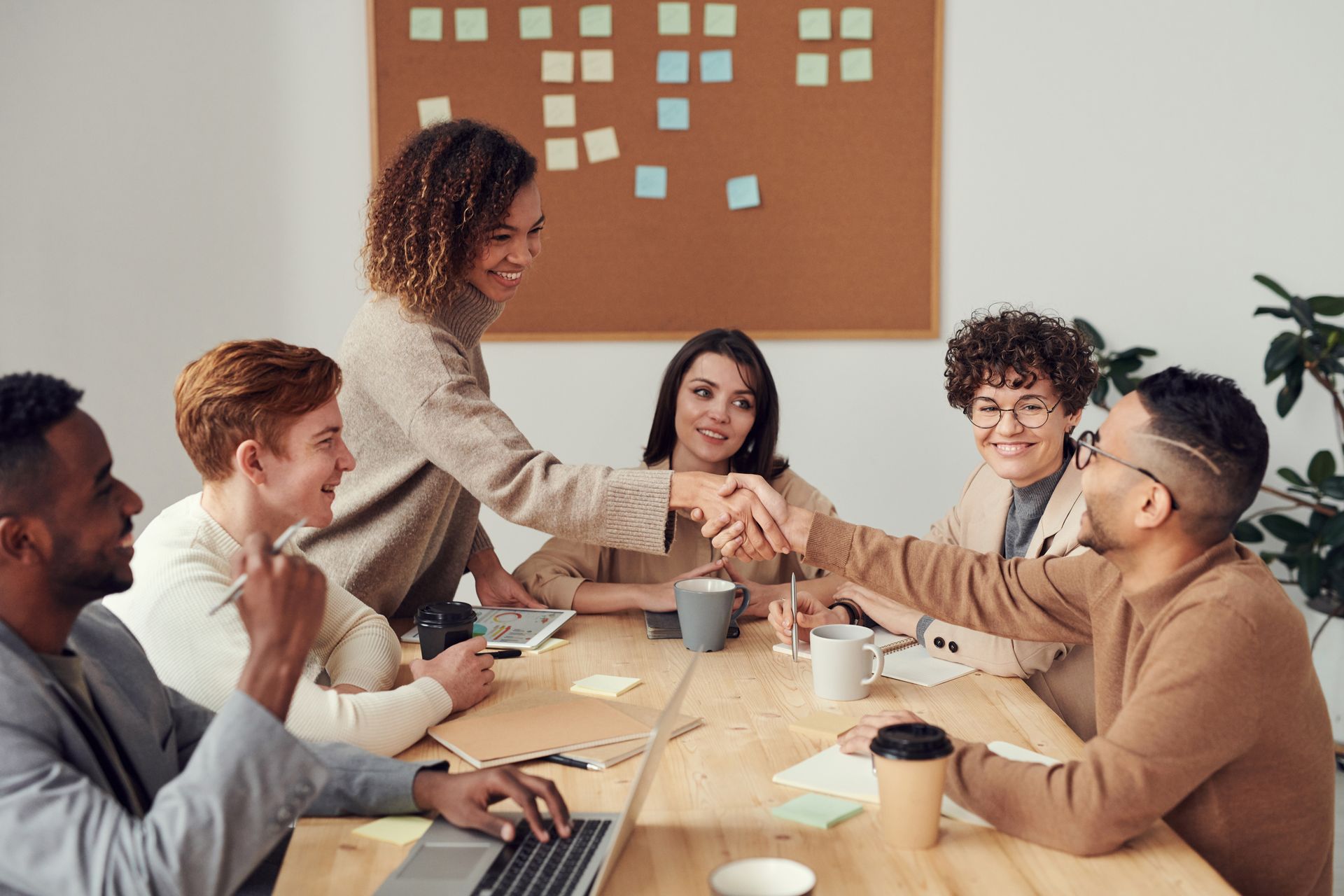 Pourquoi les PME choisissent MyBaseo pour recruter sans intermédiaire