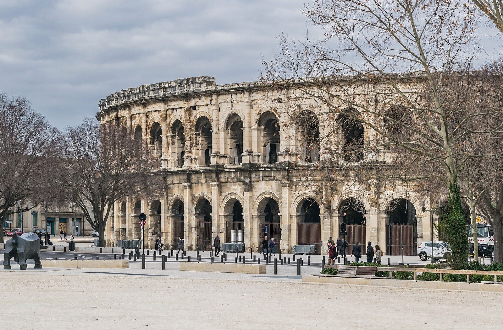 Portage salarial à Nîmes : le guide complet pour consultants et freelances